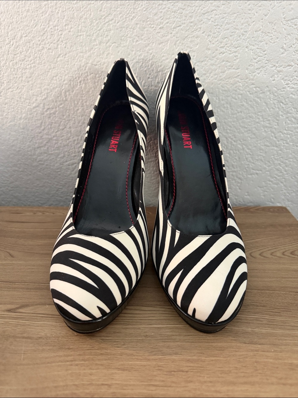 Colin Stuart Black and White Zebra-Print Pointed Pumps